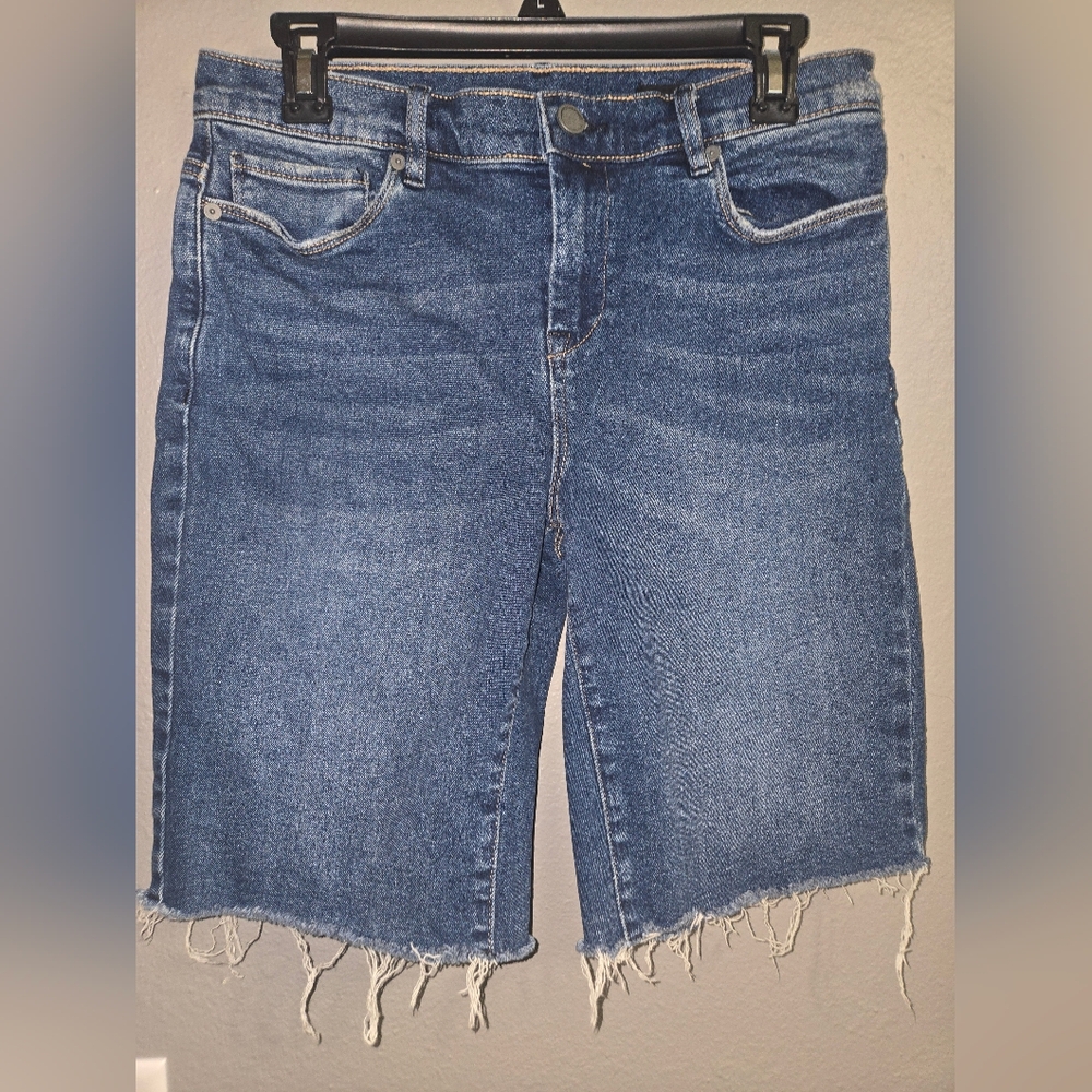 Blank NYC Denim Bermuda Shorts Size 28